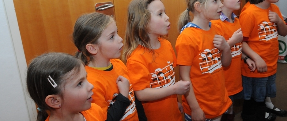 EMP Kinder oranges Shirt Bodypercussion