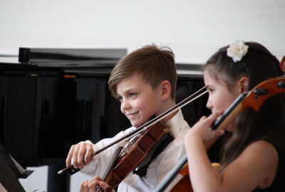 Violine und Violoncello Violine und Violoncello