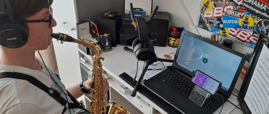 Saxophonschüler Emanuel Winder Saxophonschüler Emanuel Winder